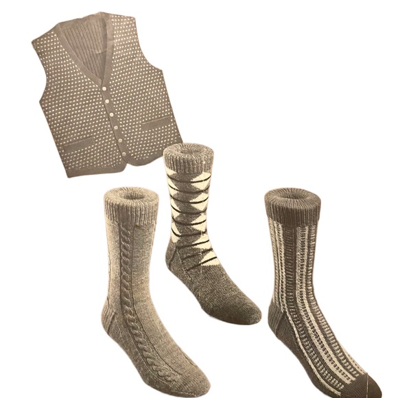 (5) Lot of 7 pcs Beehive knitting books appx 1950s Family baby gifts vg - Picture 6 of 7